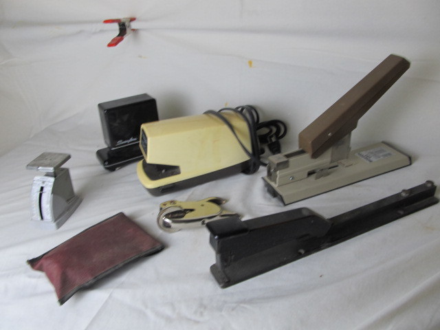 lot 46 image: Lot of Staplers- Electric, Binding, Heavy Duty etc