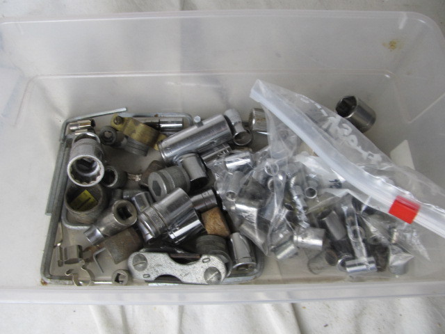 lot 106 image: Large Lot of Hand Tools- Sockets