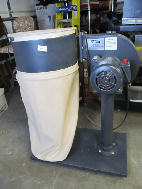 lot 111 image: Dust Collector