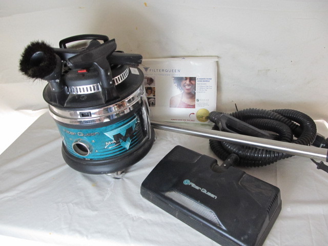 lot 117 image: Filter Queen Vacuum Cleaner