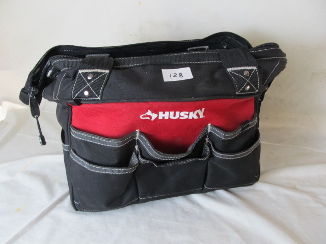 lot 128 image: Husky Tool Bag