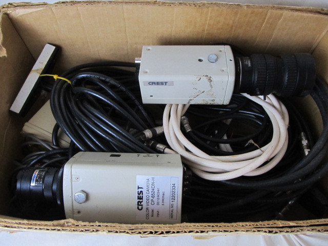 lot 131 image: Box of Coaxles