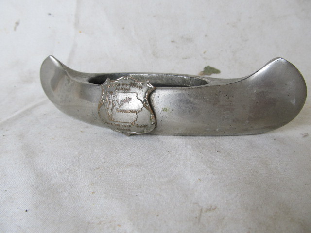 lot 192 image: Old Vintage Iowa Souvenir Canoe