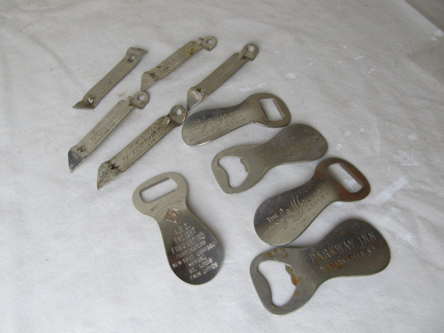 lot 220 image: Advertising Shoe Horns & Bottle Openers