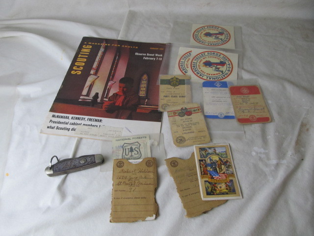 lot 232 image: Lot of Boy Scout Items - Ulster Knife, etc.