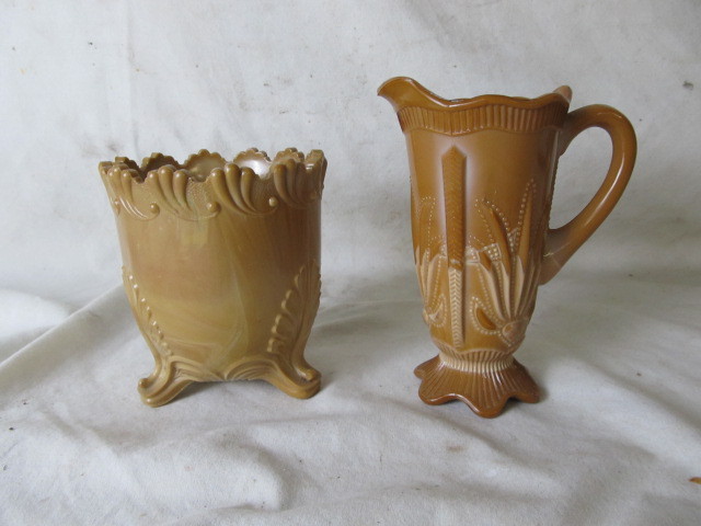 lot 242 image: Greentown Glass Creamer & Sugar