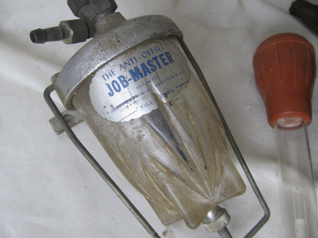 lot 268 image: Lot of NOS Auto Parts