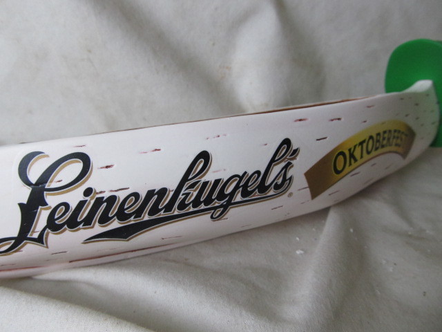 lot 280 image: Leinies Oktoberfest Tap Handle