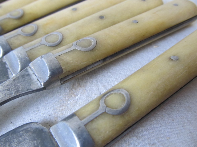 lot 292 image: Vintage Silverware - BakelineBone HandleNW Orient