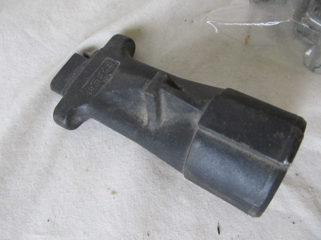 lot 298 image: NEW Trailer Wire Brake Light