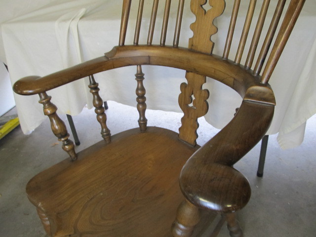 lot 347 image: Windsor Chair