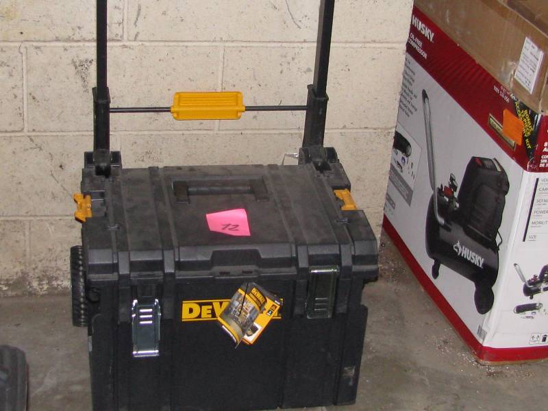 Dewalt Mobile Storage Box