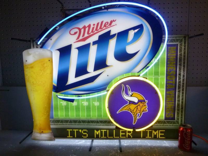 lot 39 image: Miller Lite  Vikings Beer Neon