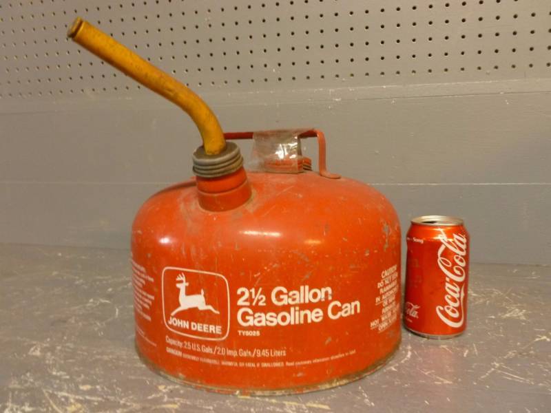 lot 43 image: Vintage Gas Can