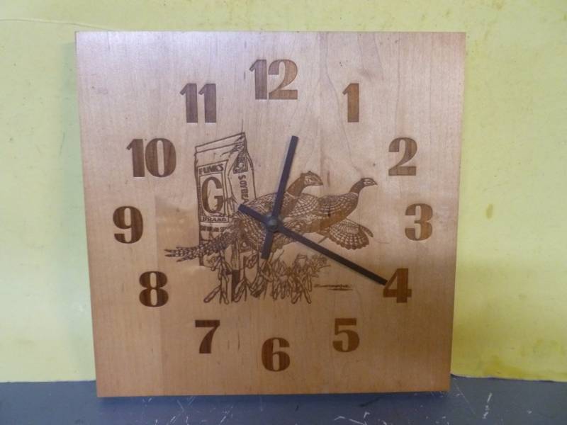 lot 60 image: Clock