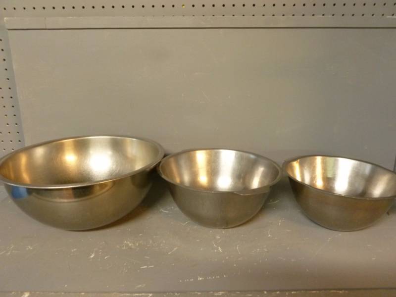 lot 62 image: Kitchen