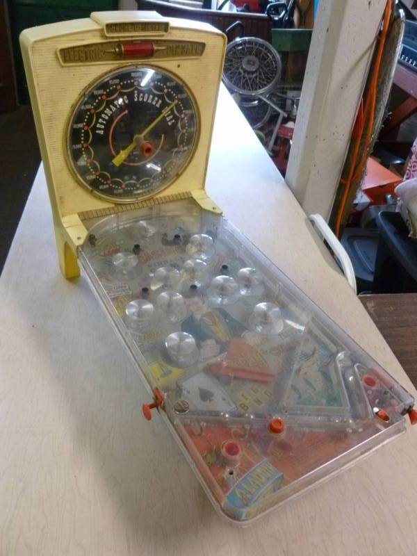 lot 64 image: Vintage Marx