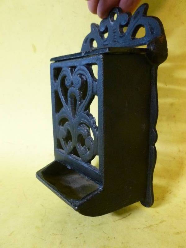 lot 78 image: Cast Iron Match Chimney