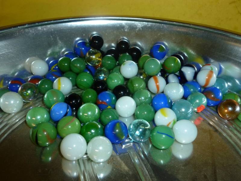 lot 86 image: Marbles