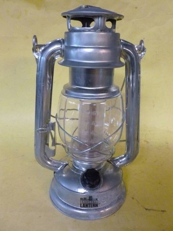 lot 90 image: Brooklyn Lantern