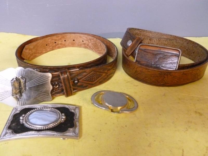 lot 107 image: Belts