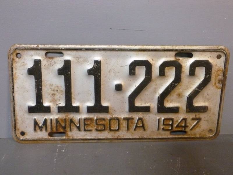 lot 160 image: Vintage License Plate