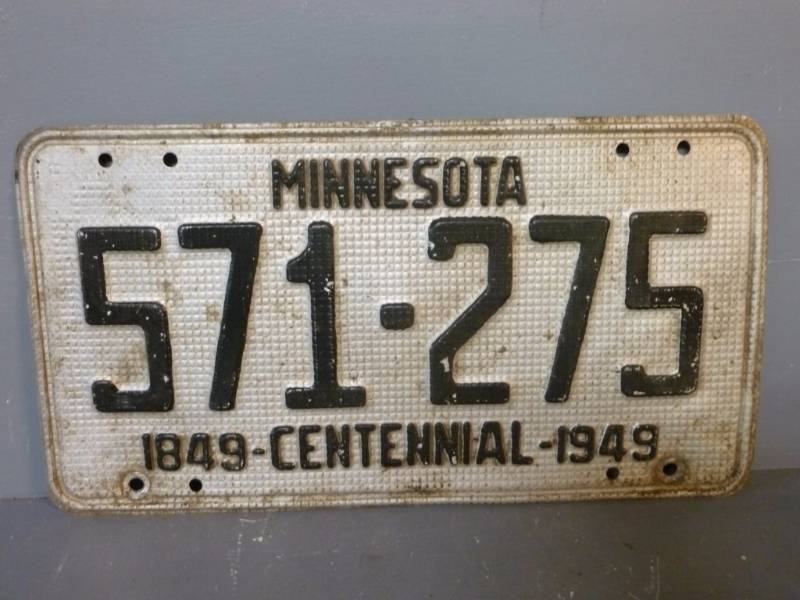 lot 163 image: Vintage License Plate