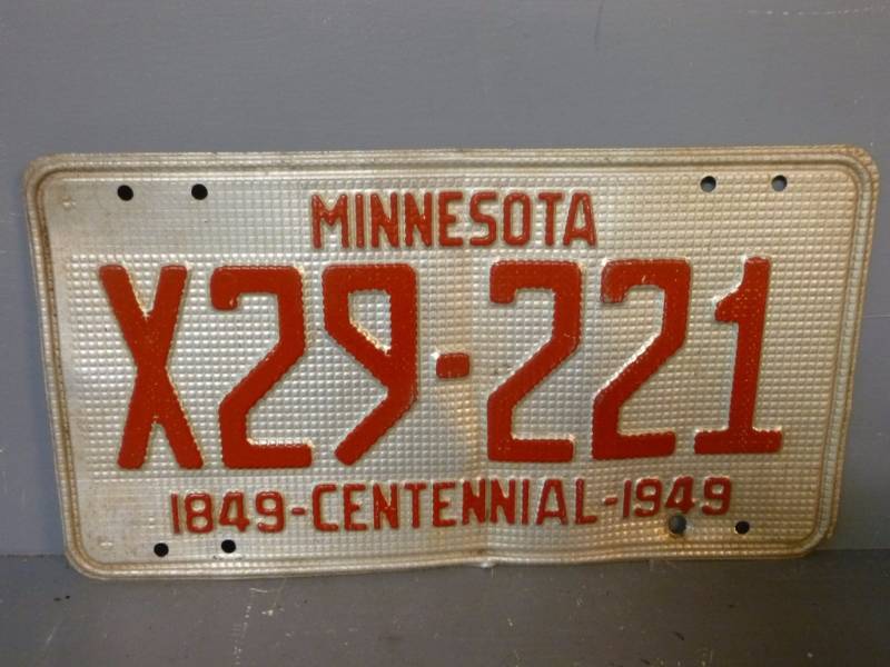 lot 167 image: Vintage License Plate