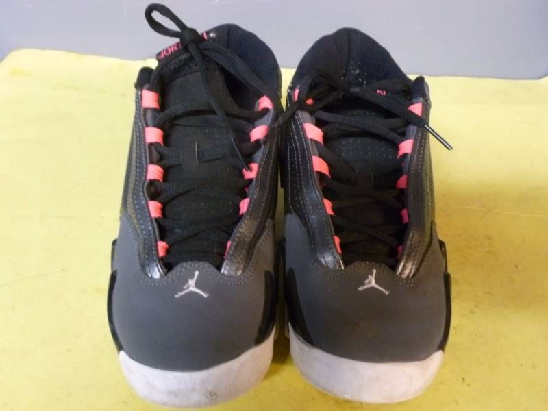 lot 248 image: Nike Air Jordan Shoes