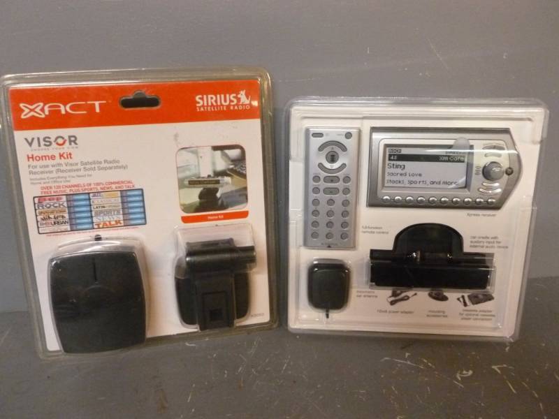 lot 275 image: XM Radio