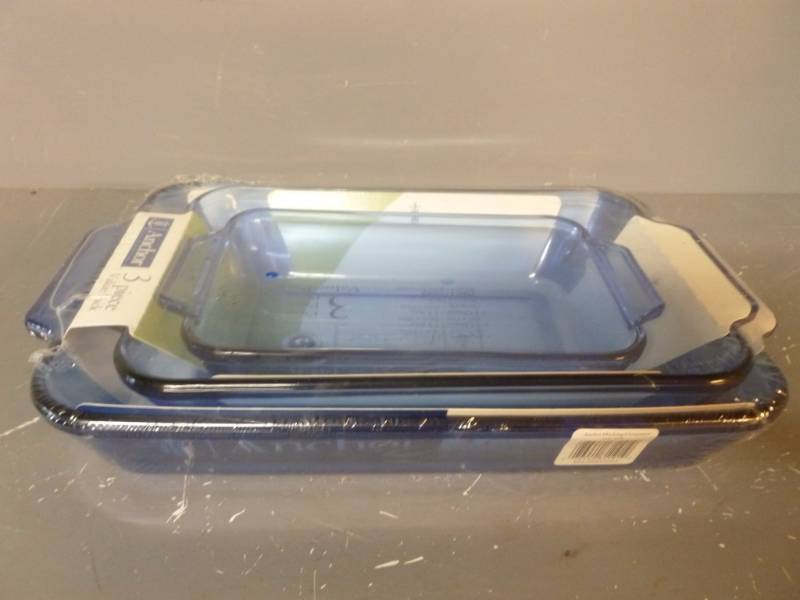 lot 282 image: New Bakeware