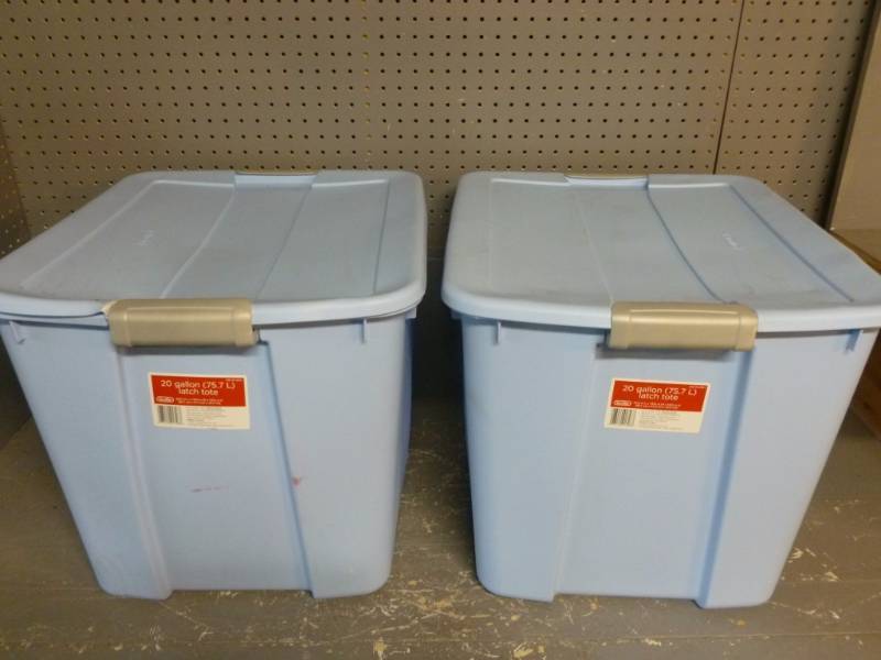 lot 300 image: Storage Totes