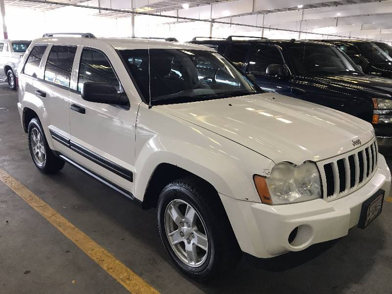 2006 Jeep Grand Cherokee Laredo
