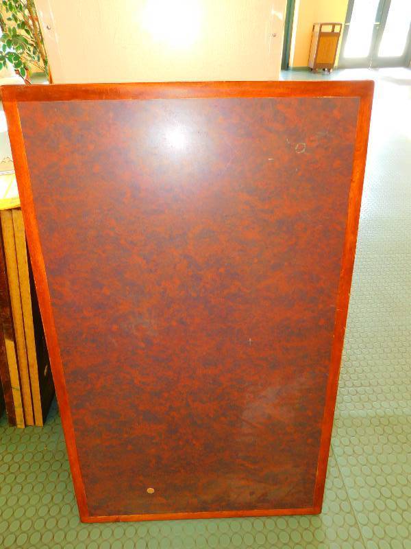 lot 174 image: TABLE TOPS
