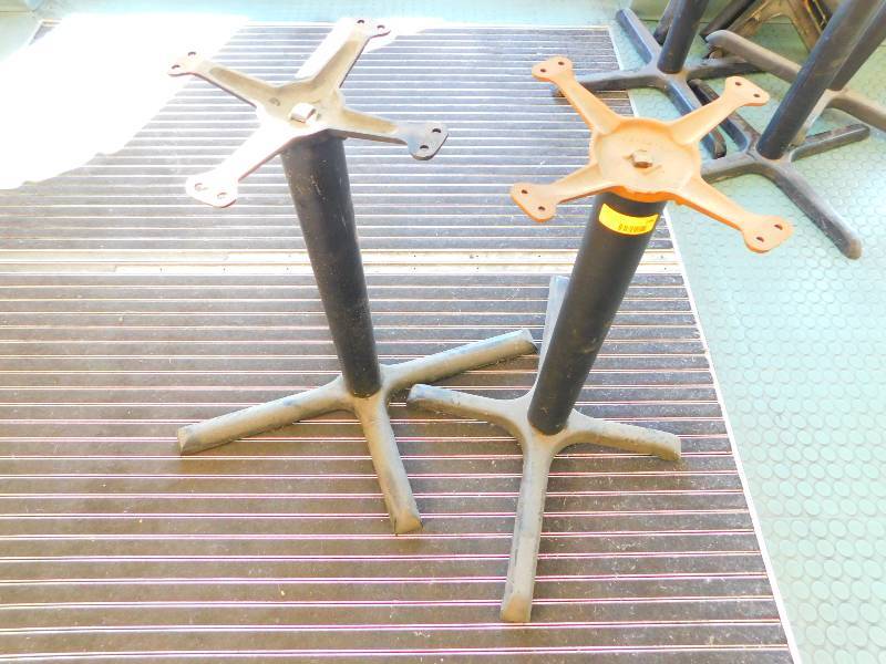 lot 194 image: TABLE BASE PEDESTALS