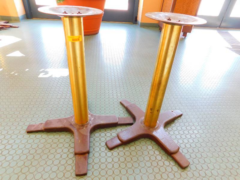 lot 198 image: TABLE BASE PEDESTALS