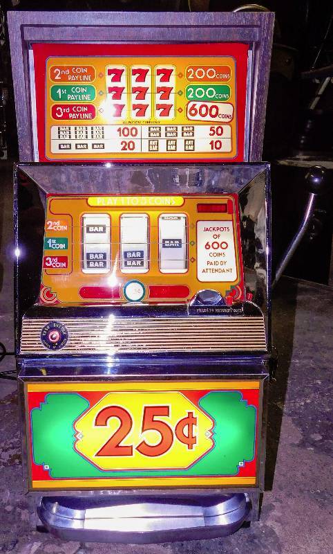 bally vintage slot machine reels keep spinning