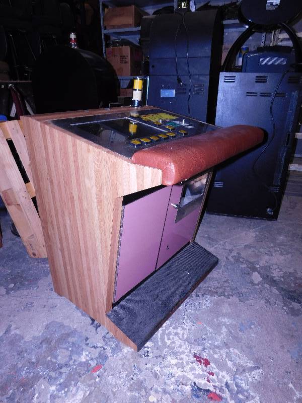 lot 1015 image: HANDYMAN SPECIAL