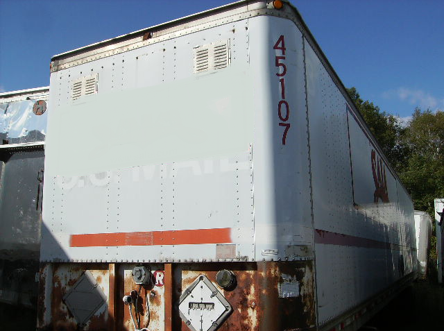 lot 11 image: 1984 Trailmobile 45 Dry Van Trailer