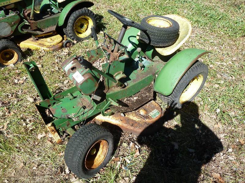 Old John Deere Lawn Tractors