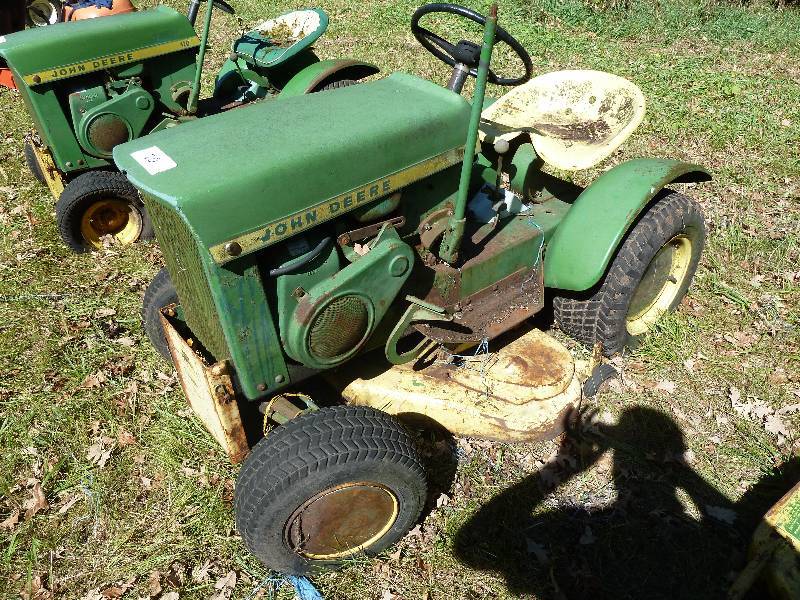 John Deere 110 Vintage Riding Lawn Mower Massive Lawn And Garden Tractor Attachment Misc Item 9925