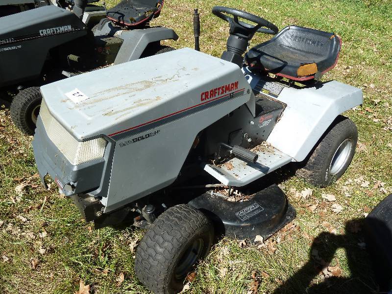 Craftsman LT4000 Riding Lawn Mower | Massive Lawn & Garden Tractor ...