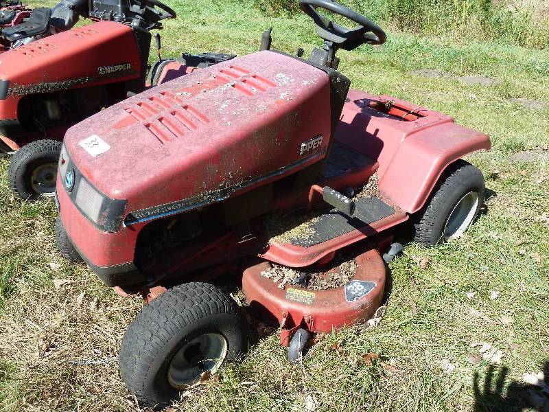 Snapper LE 1438H Riding Lawn Mower Massive Lawn Garden Tractor