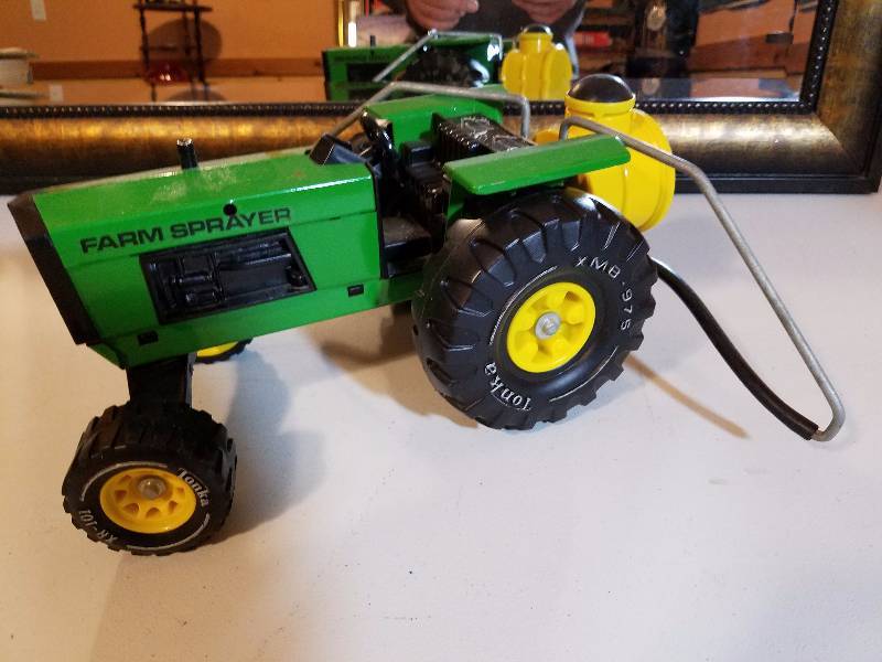 lot 29 image: Tonka...Farm Sprayer