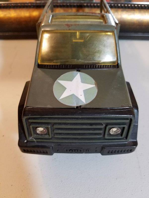 lot 31 image: Tonka..Army Supply Truck