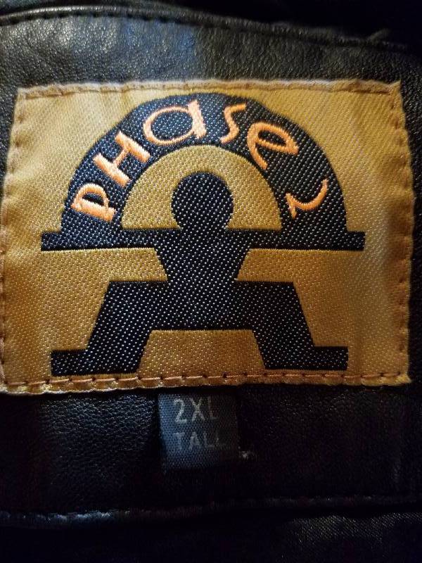 lot 60 image: Leather Coat By Phase 2...Size 2X Tall