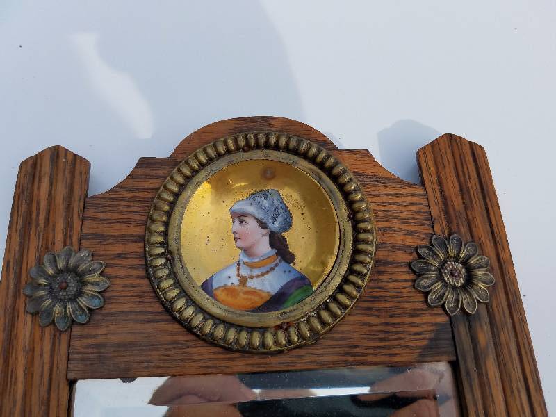 lot 77 image: Vintage Oak Mirror With Stunning Painting On Copper 9X13
