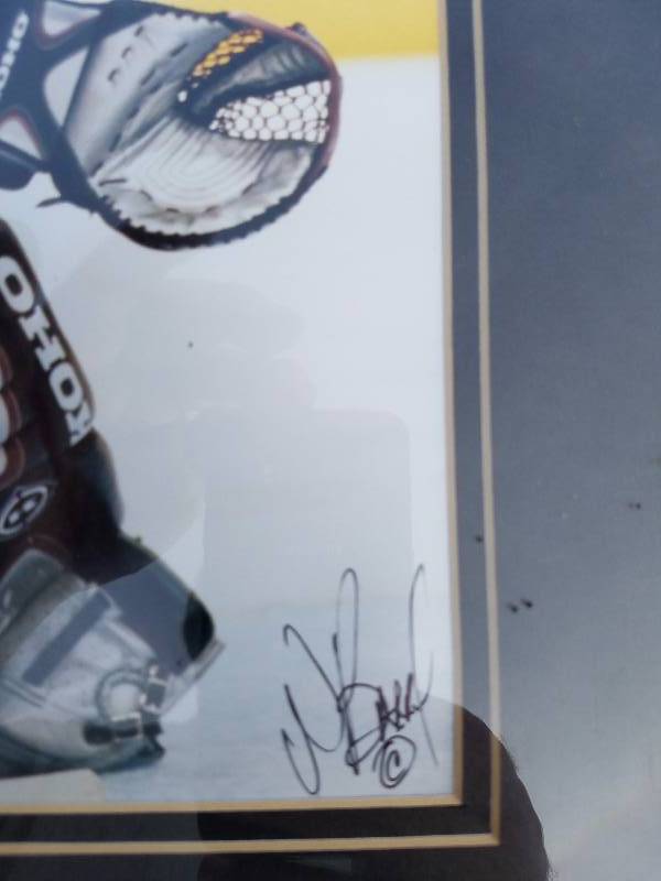 lot 78 image: Patrick Roy Signed Photograph