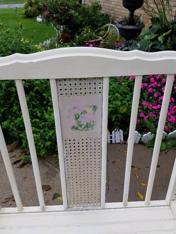 lot 102 image: Re-Purposed Baby Crib