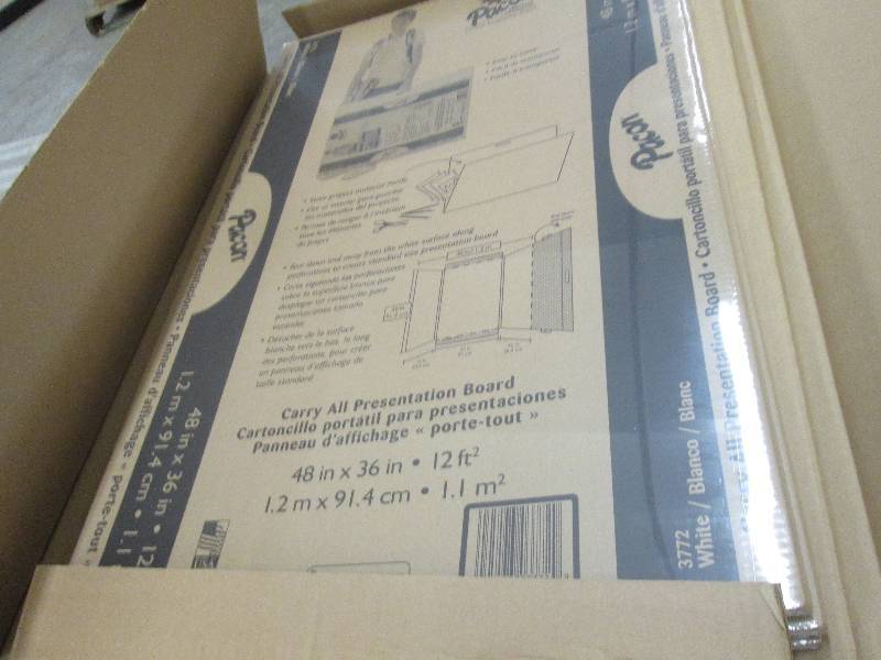 Pacon Carry All Presentation Board ...